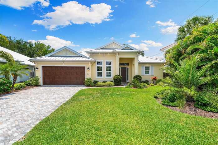 photo 1: 214 PARK BOULEVARD S, VENICE FL 34285