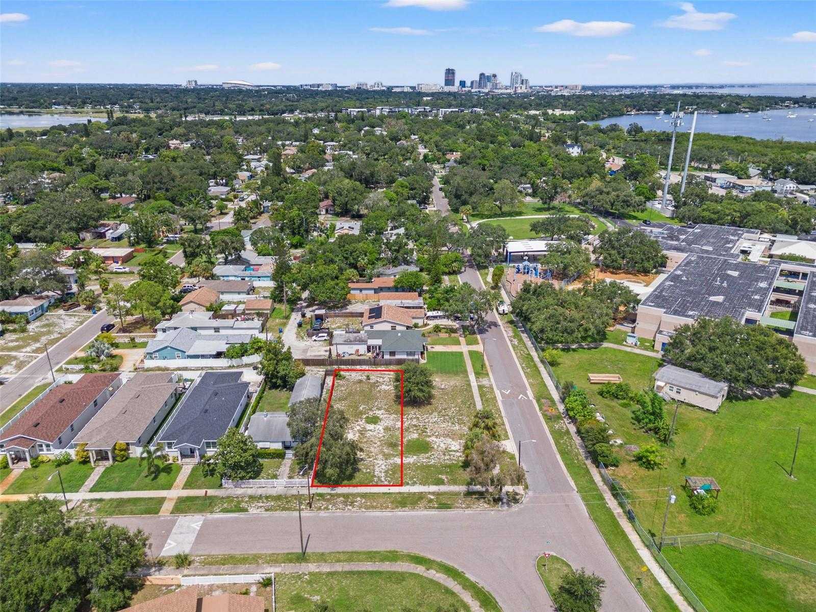 photo 1: 701 42ND AVENUE S, SAINT PETERSBURG FL 33705