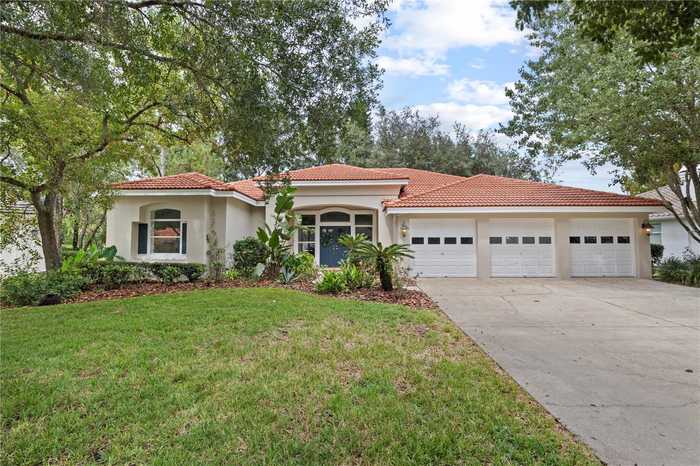 photo 1: 17803 GREEN WILLOW DRIVE, TAMPA FL 33647