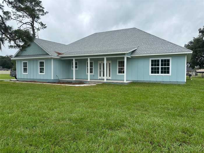 photo 1: 122 SW SCOTT PLACE, LAKE CITY FL 32024