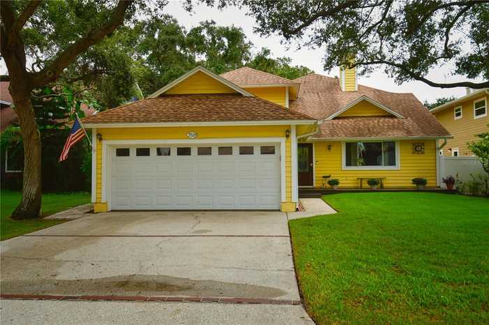 photo 1: 7519 HARBOR VIEW WAY, SEMINOLE FL 33776