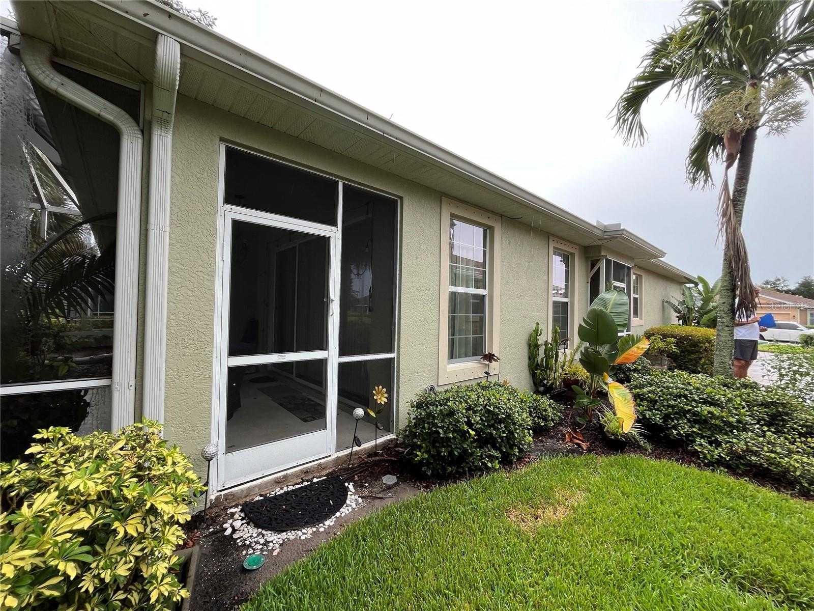 photo 3: 2471 TERRACINA DRIVE, VENICE FL 34292