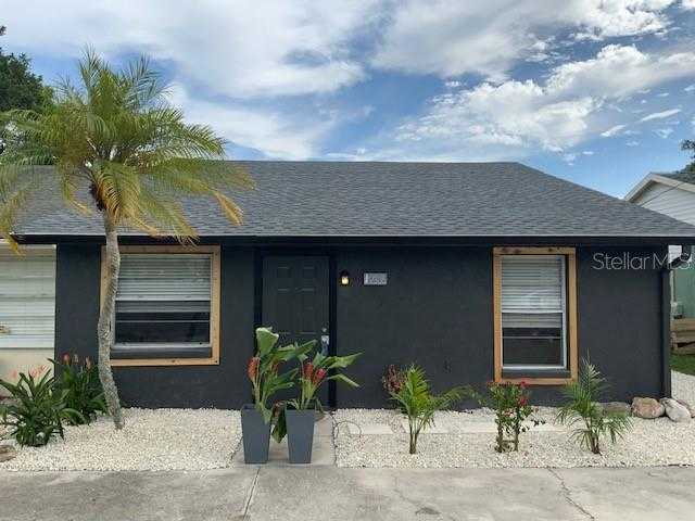 photo 1: 2305 29TH AVENUE W, BRADENTON FL 34205