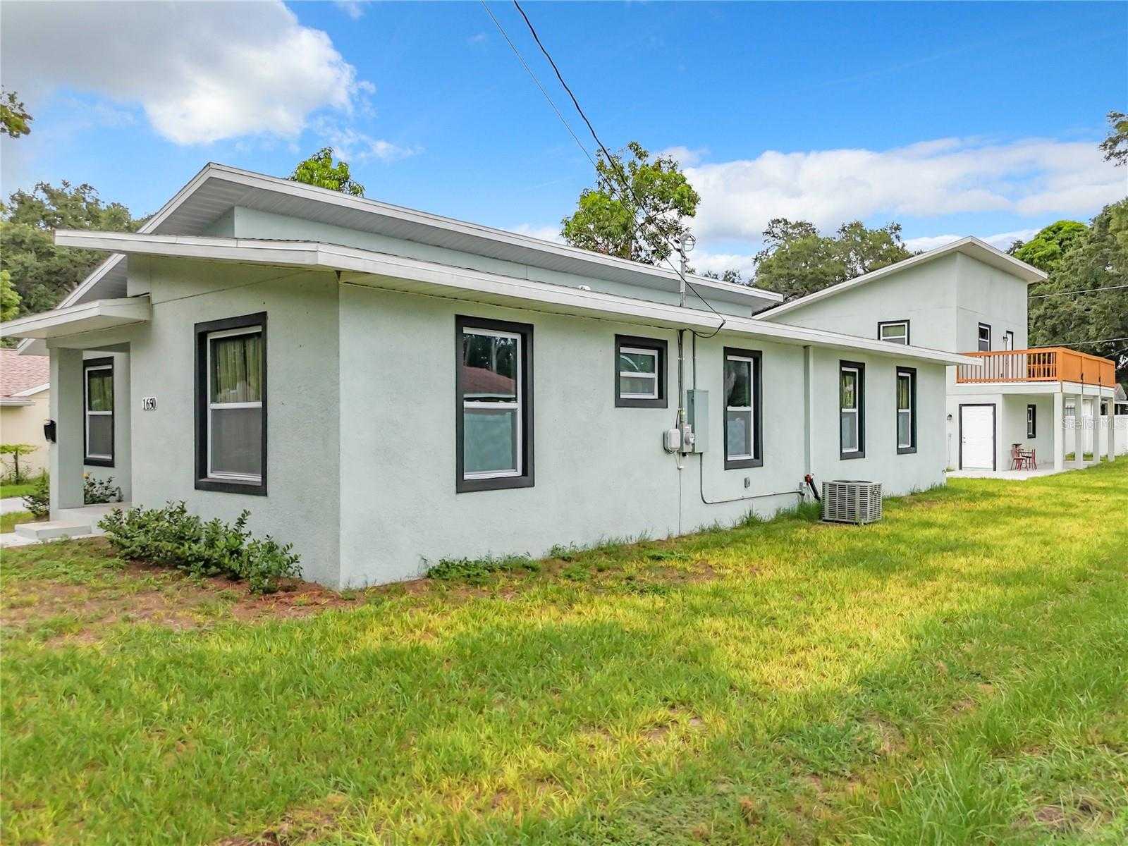 photo 3: 1650 14TH STREET S, SAINT PETERSBURG FL 33705