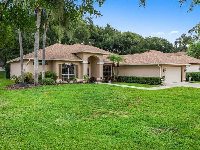 photo 1: 4940 WILLOW RIDGE TERRACE, VALRICO FL 33596