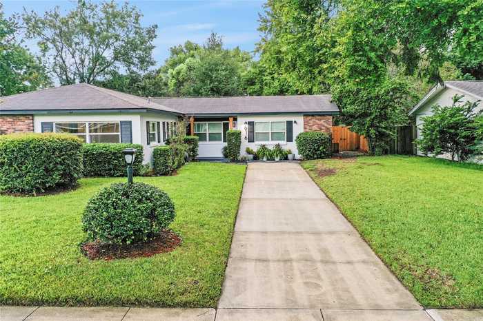 photo 2: 616 ELLSWORTH STREET, ALTAMONTE SPRINGS FL 32701