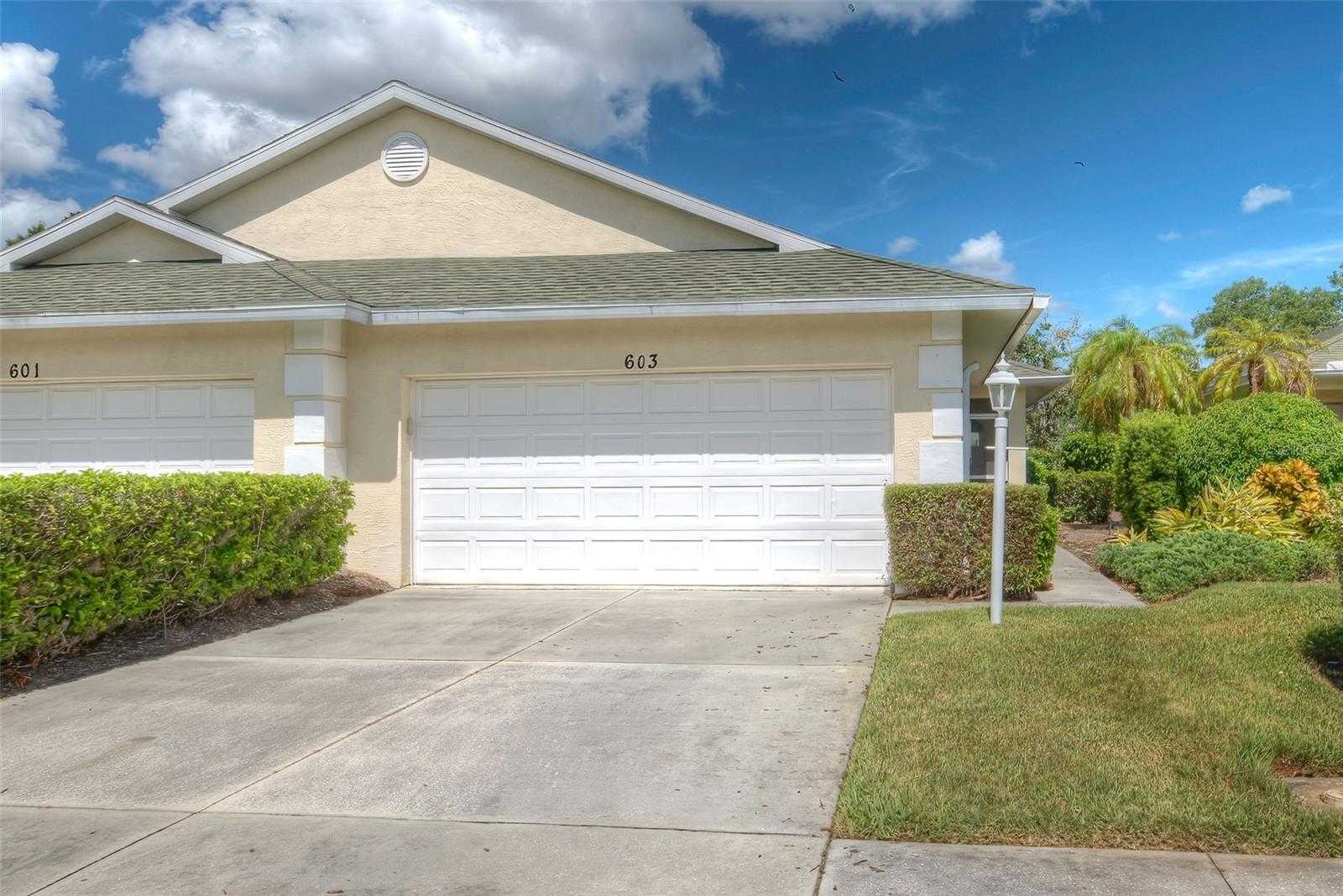 photo 3: 603 AUBURN COVE CIRCLE, VENICE FL 34292