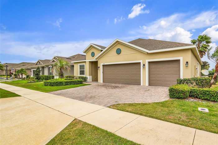 photo 1: 985 SADIE RIDGE ROAD, CLERMONT FL 34715