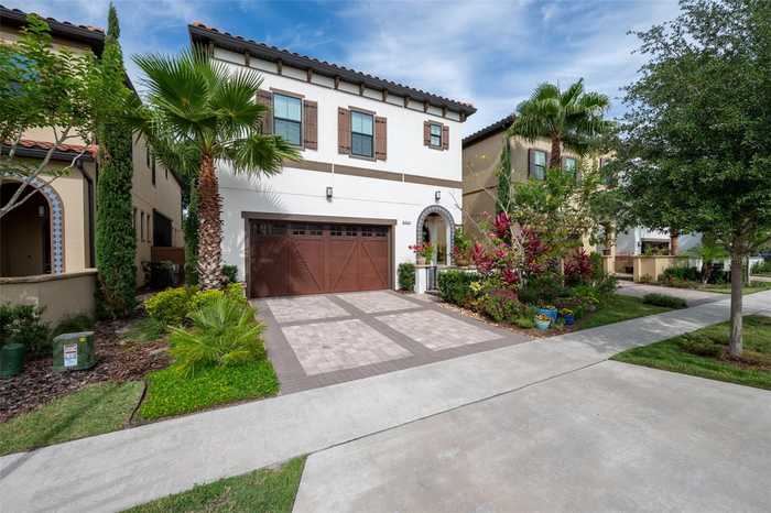 photo 2: 8304 VIA VITTORIA WAY, ORLANDO FL 32819