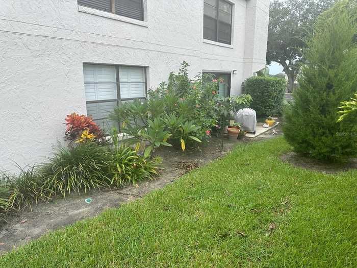 photo 2: 750 KILLARNEY BAY COURT Unit 1, WINTER PARK FL 32789