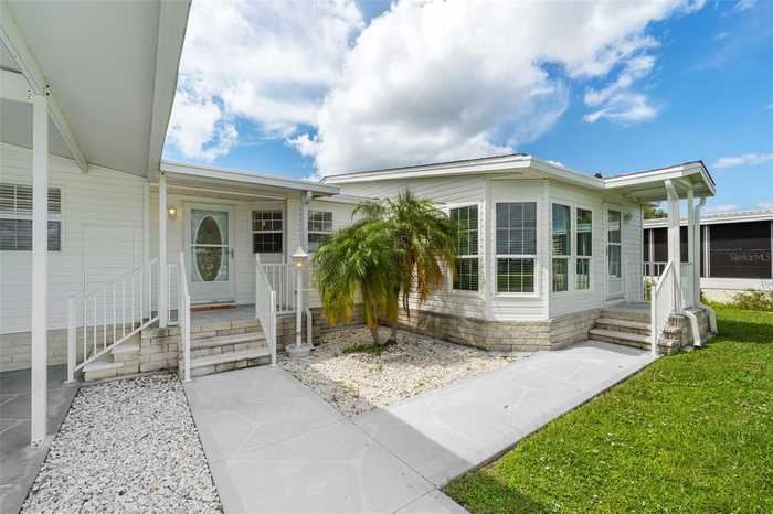 photo 2: 2821 KISKADEE DRIVE, ENGLEWOOD FL 34224