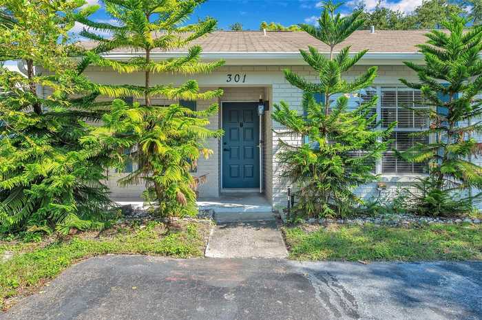 photo 1: 301 KENT PLACE, SAFETY HARBOR FL 34695