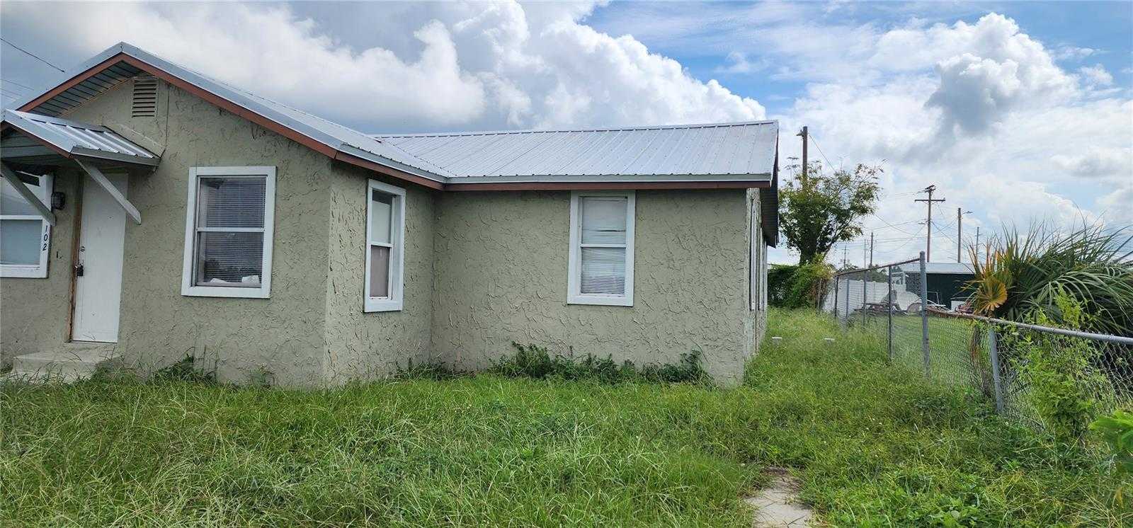 photo 3: 102 SE 6TH AVENUE, MULBERRY FL 33860