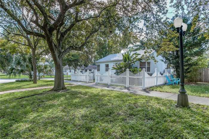 photo 2: 918 S ELM AVENUE, SANFORD FL 32771