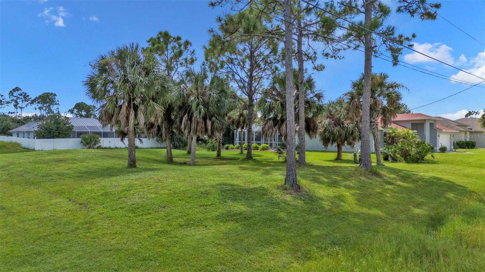 photo 3: BELLEVILLE TERRACE Unit LOT 18, NORTH PORT FL 34286