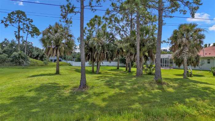 photo 4: BELLEVILLE TERRACE Unit LOT 18, NORTH PORT FL 34286