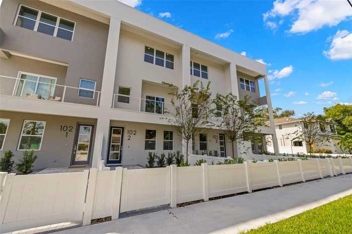 photo 2: 102 W ADALEE STREET Unit 2, TAMPA FL 33603