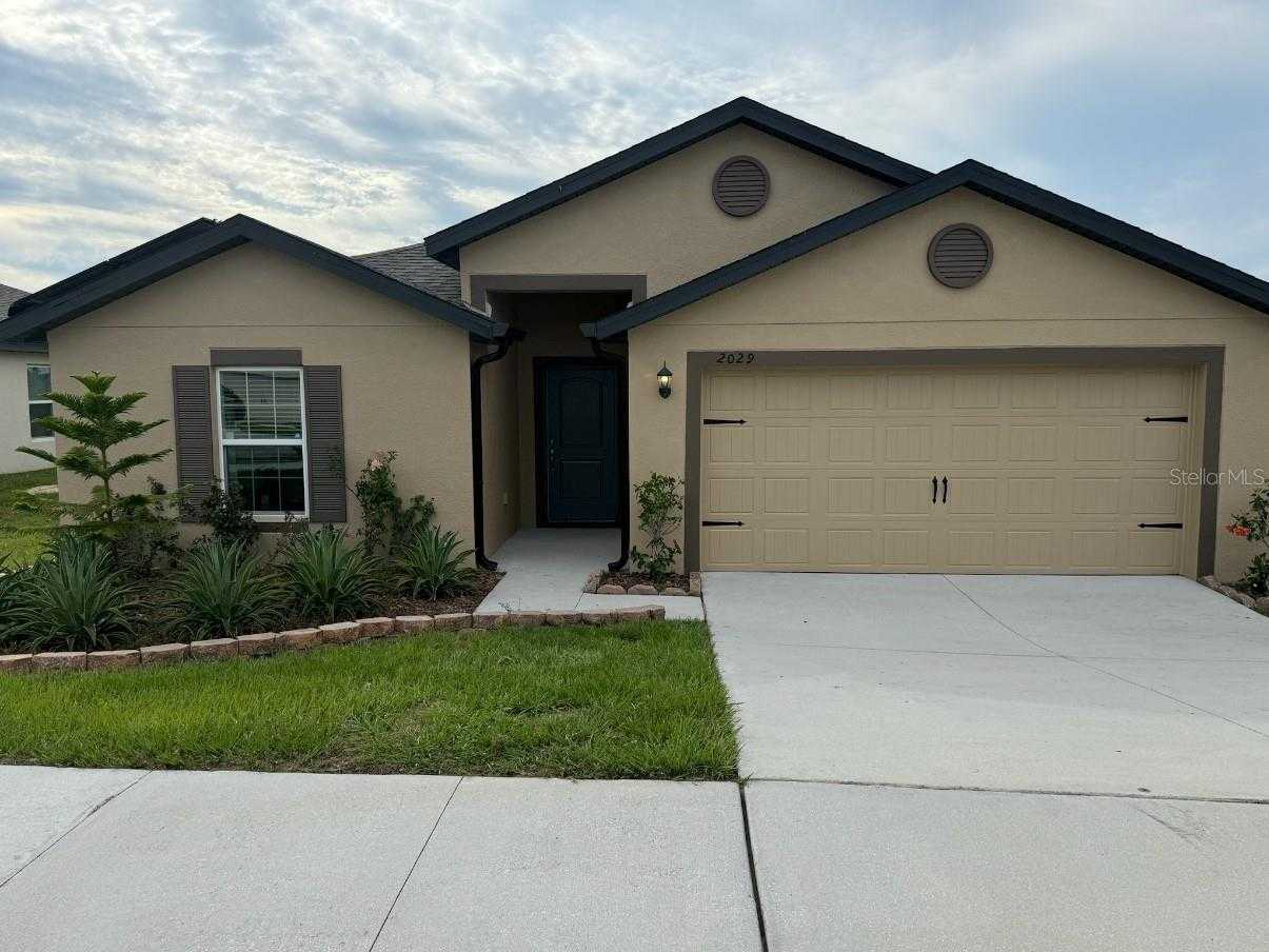 photo 1: 2029 AMBER SWEET CIRCLE, DUNDEE FL 33838