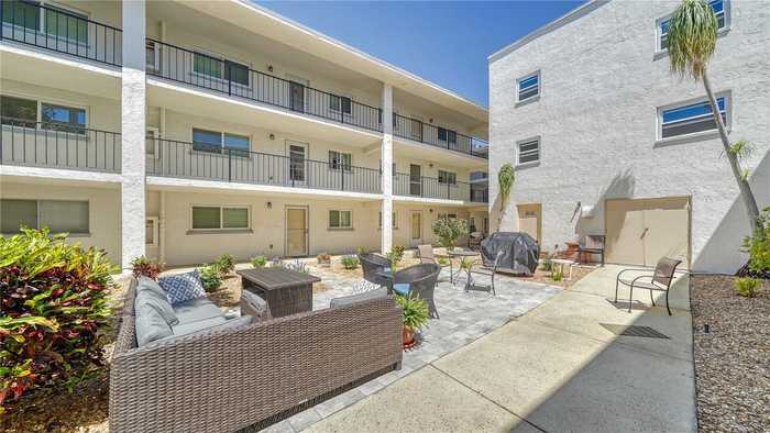 photo 1: 708 TAMIAMI TRAIL S Unit 308, VENICE FL 34285