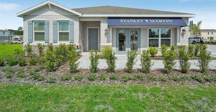 photo 2: 33251 COUNTRY HOUSE DRIVE, SORRENTO FL 32776