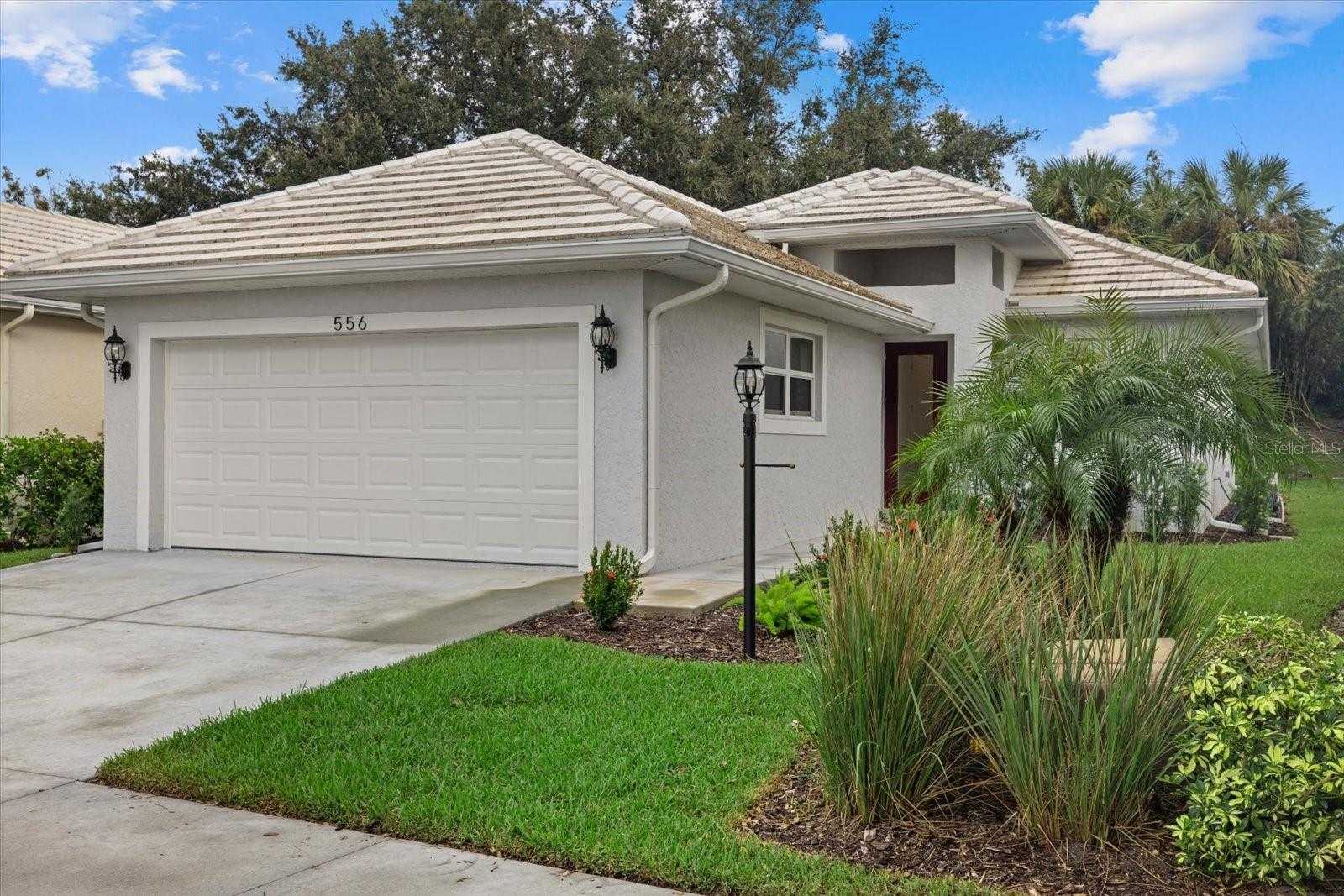 photo 1: 556 FALLBROOK DRIVE, VENICE FL 34292