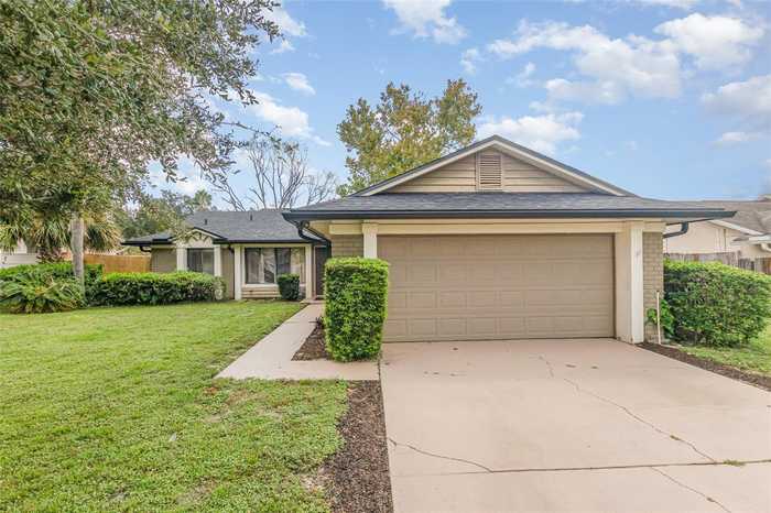 photo 1: 1003 HORTON COURT, OVIEDO FL 32765