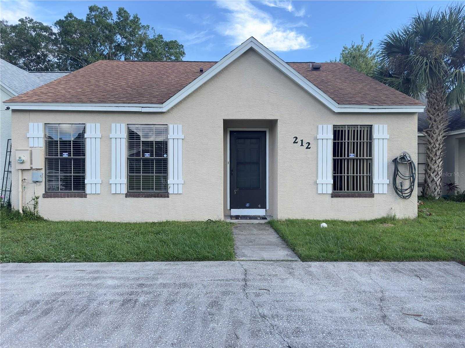 photo 1: 212 MEADOW BOULEVARD, SANFORD FL 32771