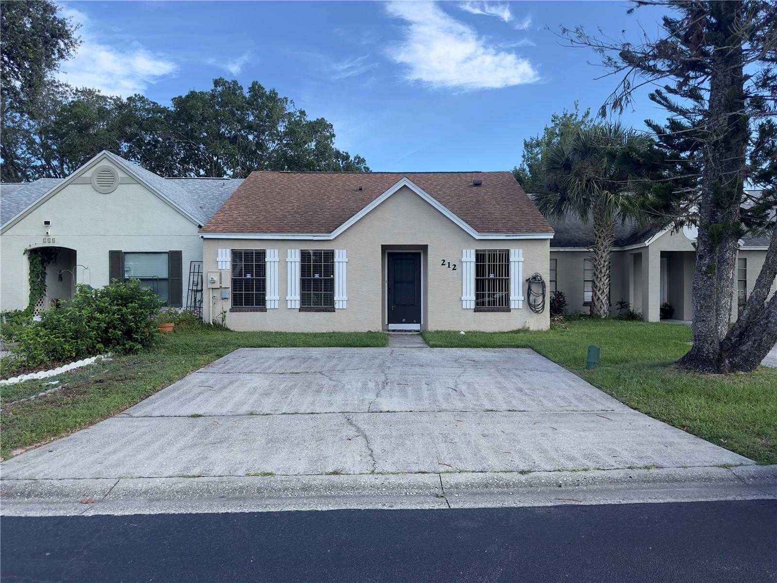 photo 2: 212 MEADOW BOULEVARD, SANFORD FL 32771