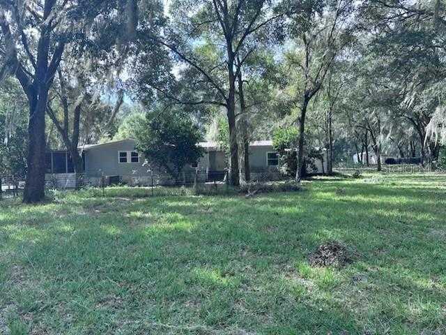 photo 1: 123 KILLIAN DRIVE, HAWTHORNE FL 32640