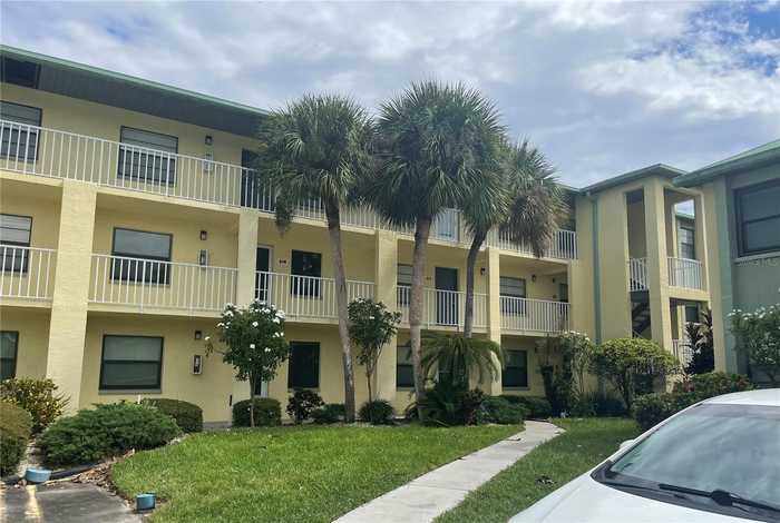 photo 2: 6077 113TH STREET Unit 615, SEMINOLE FL 33772