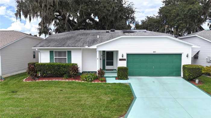 photo 1: 651 TIMBERCREST DRIVE, LEESBURG FL 34748