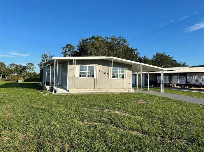 photo 2: 8427 WEATHERFORD AVENUE, BROOKSVILLE FL 34613