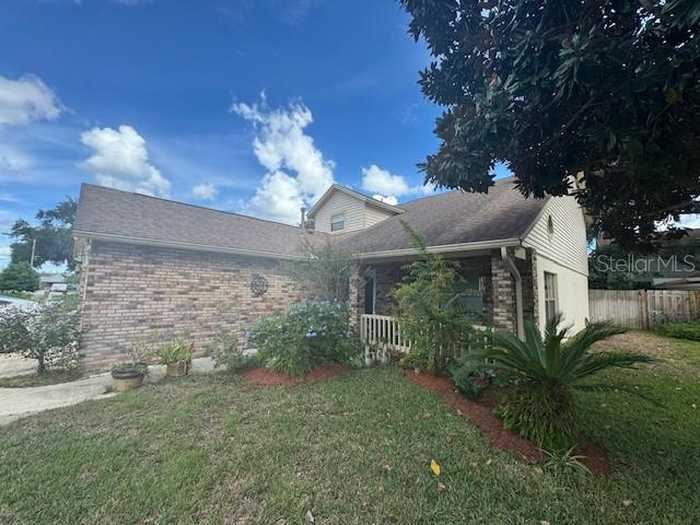 photo 2: 1409 HYDE PARK DRIVE, WINTER PARK FL 32792