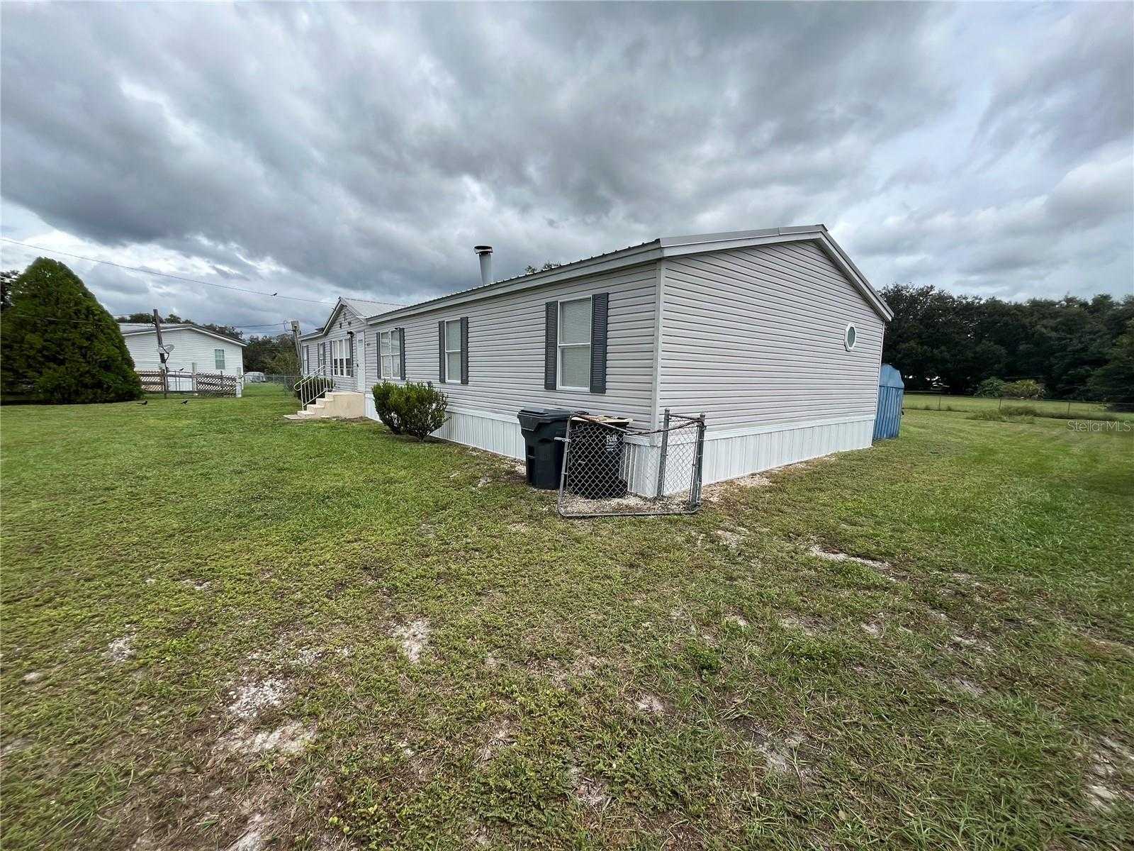 photo 3: 4371 MEADOW RIDGE AVENUE, MULBERRY FL 33860