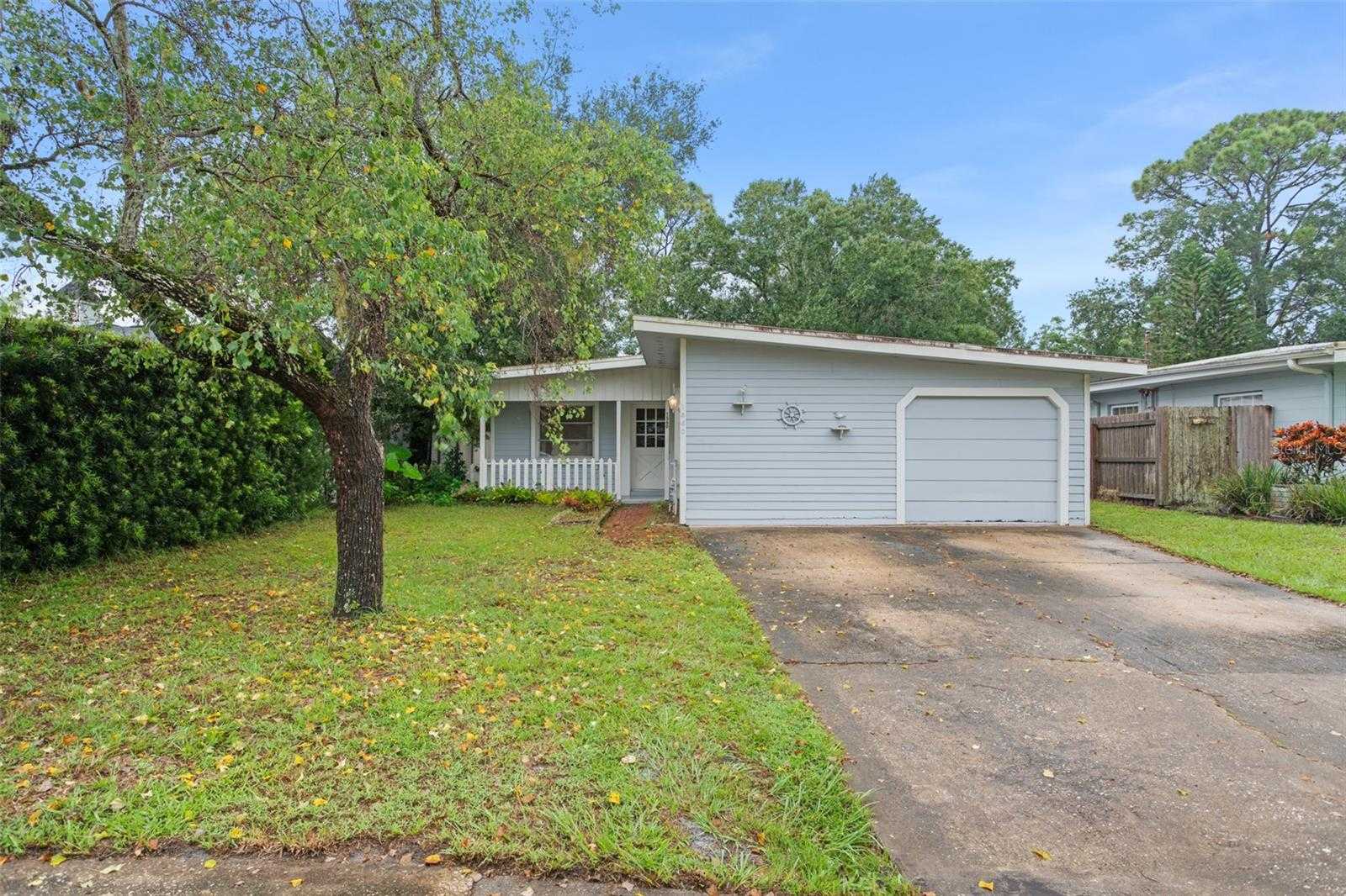 photo 1: 1560 ONECO AVENUE, WINTER PARK FL 32789