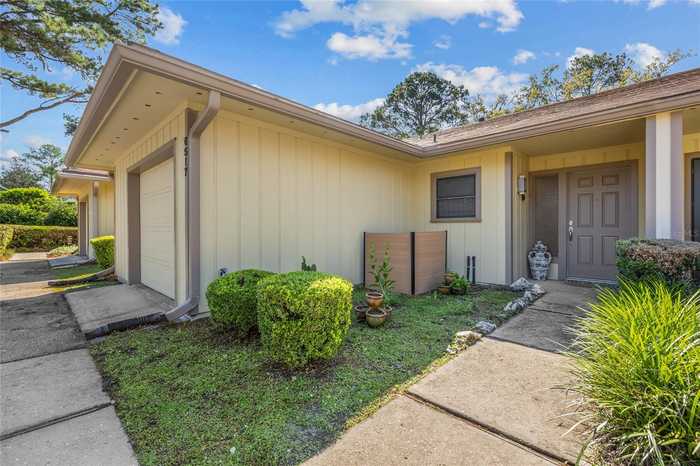 photo 1: 6517 NW 115TH LANE, ALACHUA FL 32615