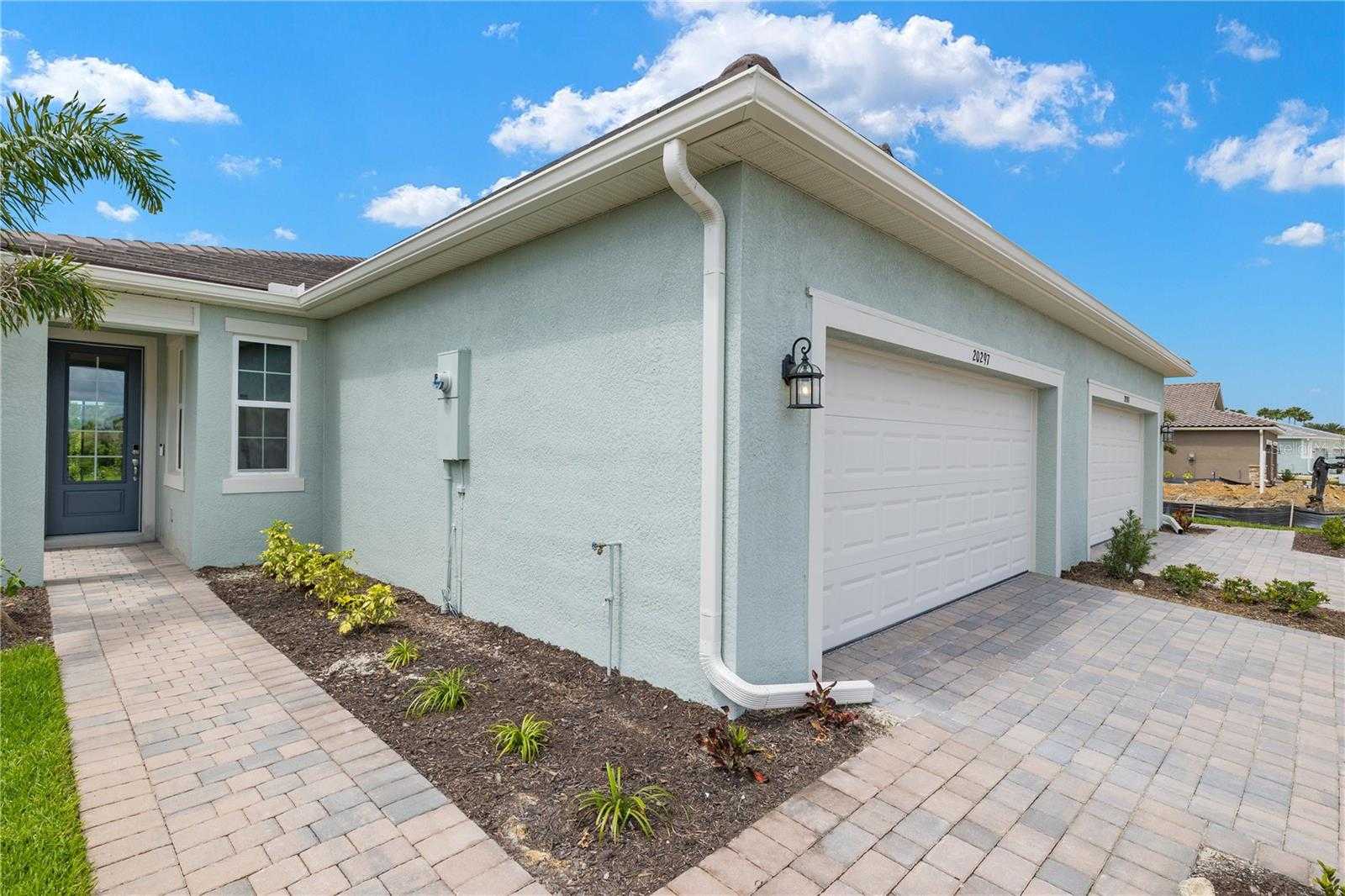 photo 2: 20297 SYMPHONY PLACE, VENICE FL 34293