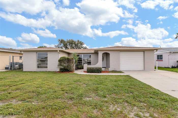 photo 1: 1140 NORMANDY BOULEVARD, HOLIDAY FL 34691