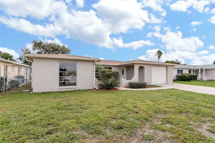 photo 2: 1140 NORMANDY BOULEVARD, HOLIDAY FL 34691