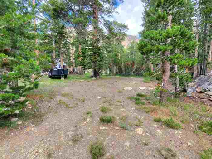 photo 1: 6 Lodgepole Drive, Virginia Lakes CA 93517