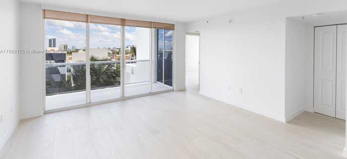 photo 2: 1800 Sunset Harbour Dr Unit 701, Miami Beach FL 33139