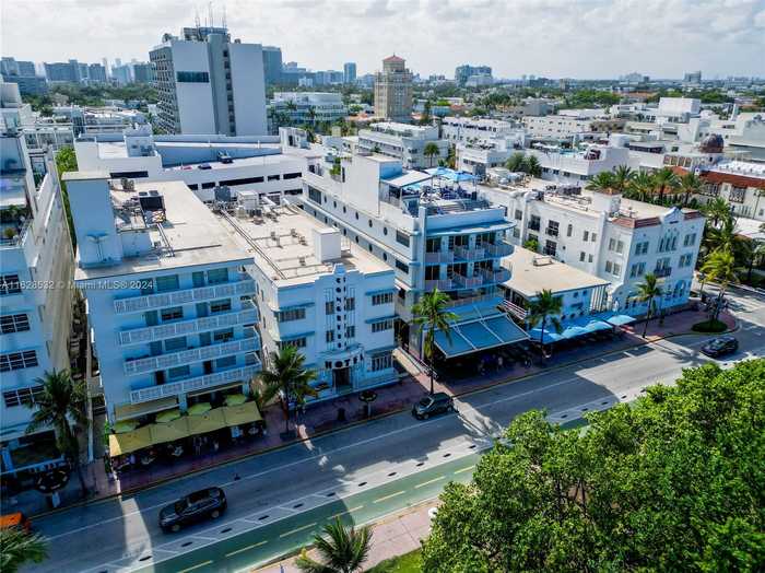 photo 20: 1036 Ocean Dr Unit B201, Miami Beach FL 33139