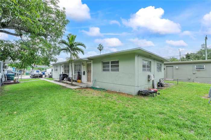 photo 1: 1539 NW 45th St, Miami FL 33142