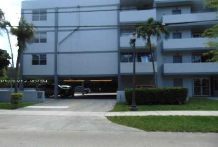 photo 24: 16518 NE 26th Ave Unit 204, North Miami Beach FL 33160