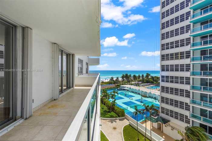 photo 2: 5151 Collins Ave Unit 730 +DEN, Miami Beach FL 33140