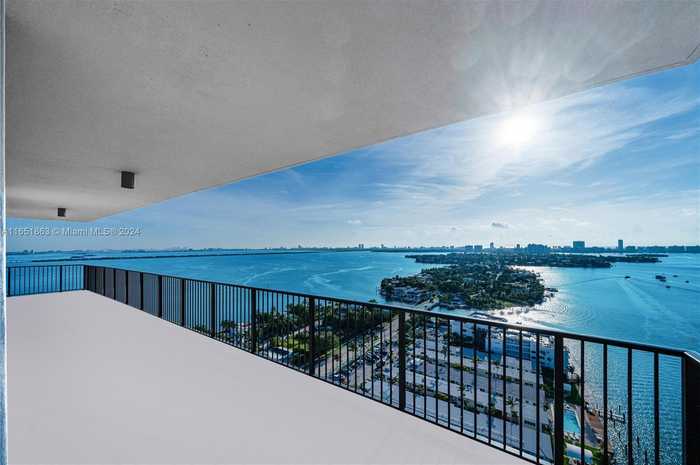 photo 2: 1000 Venetian Way Unit PH 2201, Miami Beach FL 33139