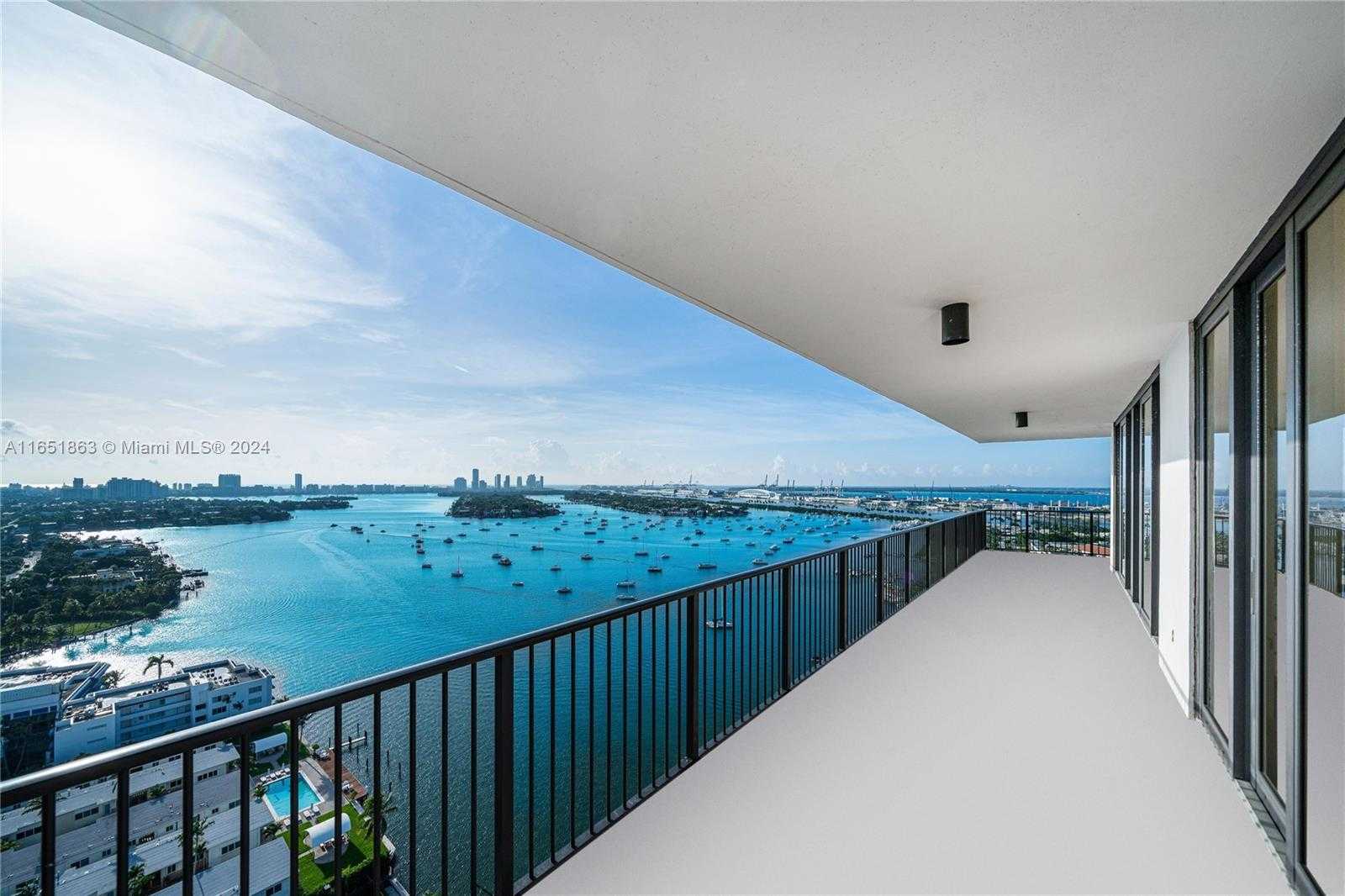 photo 3: 1000 Venetian Way Unit PH 2201, Miami Beach FL 33139