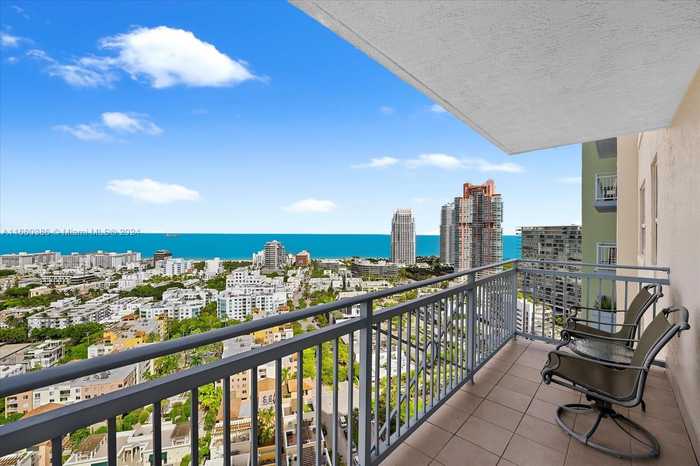 photo 2: 90 Alton Rd Unit 2911, Miami Beach FL 33139