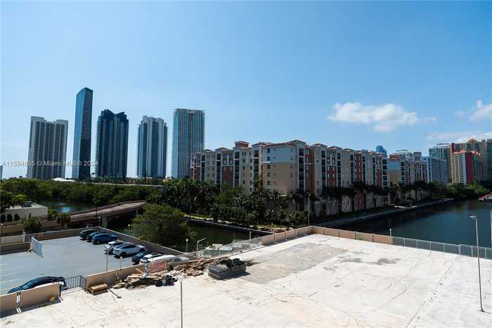 photo 28: 250 174th St Unit 502, Sunny Isles Beach FL 33160