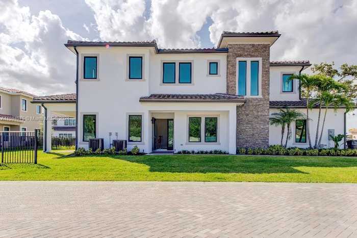 photo 28: 3412 Emerson Ln, Hollywood FL 33312